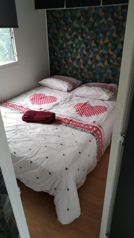 Gite "Home" - Piscine Juvigny Les Vallees Rom bilde